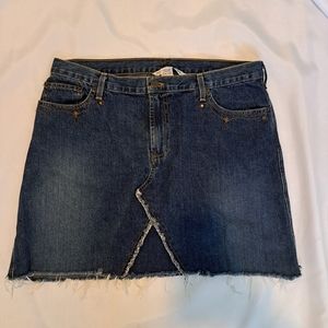 Abercromie And Fitch Womens Dark Denim Skirt With Raw Hem Size 12